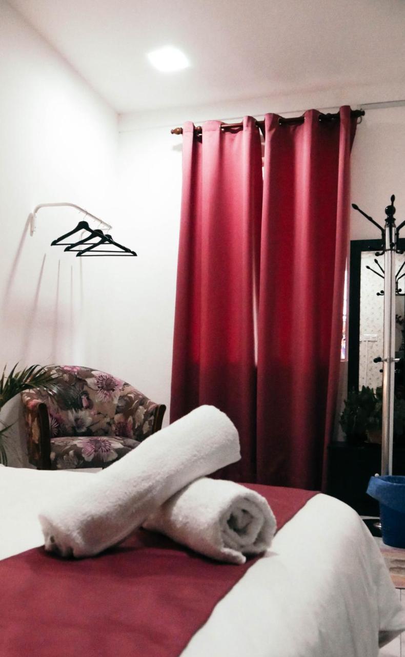 Sura Inn Dungun Exteriér fotografie
